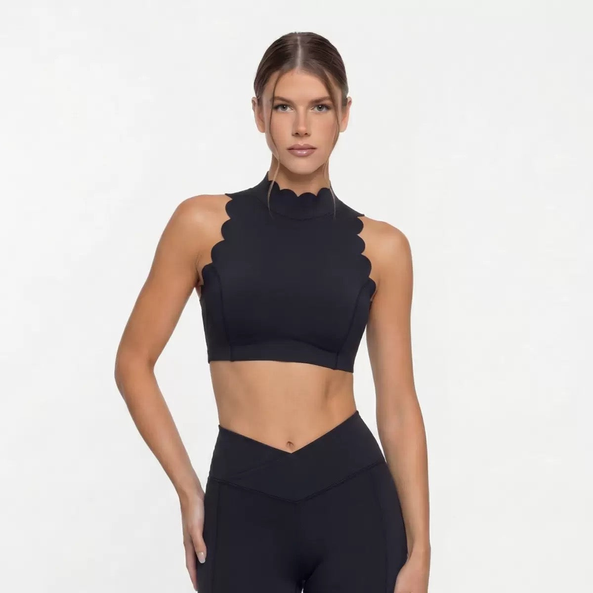 Aesthetic Scalloped Seamless Fitness Set - 2 Piece Yoga Kit