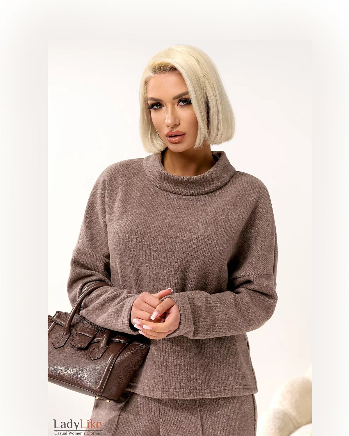 Premium Ribbed Knit Mock-Neck Sweater - Cozy Wool-Blend Dropped Shoulder Top