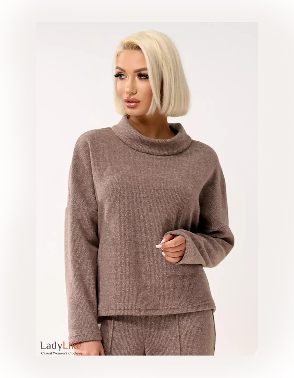 Premium Ribbed Knit Mock-Neck Sweater - Cozy Wool-Blend Dropped Shoulder Top